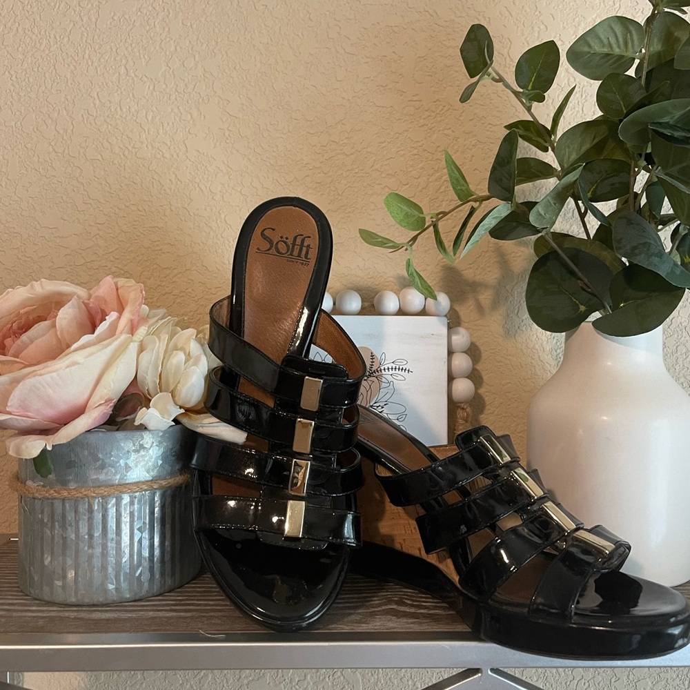 Sofft Wedge Platform Sandals 7.5 4 inch
